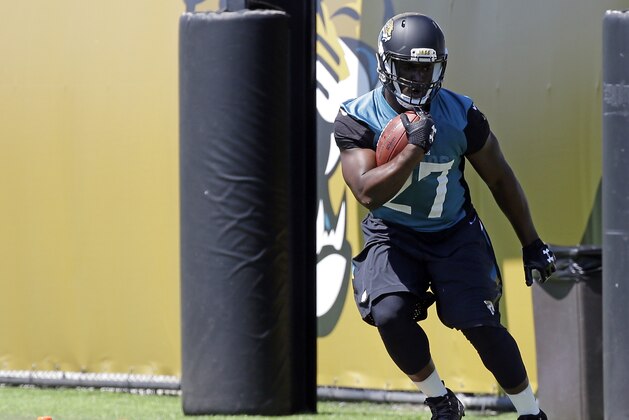 Jacksonville Jaguars running back Leonard Fournette runs through obstacles during NFL football practice, Thursday, May 25, 2017, in Jacksonville, Fla. (AP Photo/John Raoux) Jacksonville Jaguars running back Leonard Fournette runs through obstacles during NFL football practice, Thursday, May 25, 2017, in Jacksonville, Fla. (AP Photo/John Raoux)
