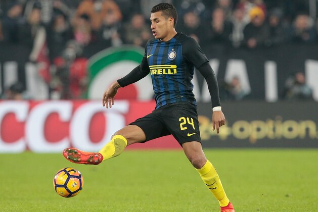 TURIN, ITALY - FEBRUARY 05:  Jeison Murillo of FC Internazionale Milano in action during the Serie A match between Juventus FC and FC Internazionale at Juventus Stadium on February 5, 2017 in Turin, Italy.  (Photo by Emilio Andreoli/Getty Images)