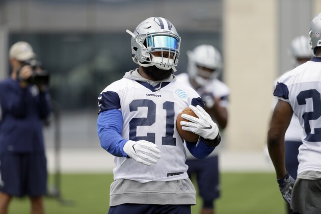 Dallas Cowboys' Ezekiel Elliott runs then all during an NFL football practice at the team's training facility, Wednesday, June 14, 2017, in Frisco, Texas. (AP Photo/Tony Gutierrez)