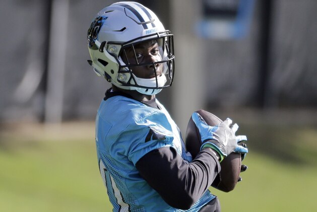 Carolina Panthers' Curtis Samuel (10) catches a pass during the NFL football team's minicamp in Charlotte, N.C., Wednesday, June 14, 2017. (AP Photo/Chuck Burton)