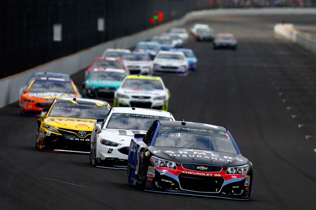 INDIANAPOLIS, IN - JULY 23: Kasey Kahne, driver of the #5 Chevrolet, leads a pack of cars during the Monster Energy NASCAR Cup Series Brickyard 400 at Indianapolis Motorspeedway on July 23, 2017 in Indianapolis, Indiana.  (Photo by Sean Gardner/Getty Images)