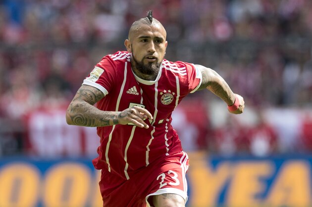 MUNICH, GERMANY - MAY 20:  Arturo Vidal of FC Bayern Muenchen runs during the Bundesliga match between Bayern Muenchen and SC Freiburg at Allianz Arena on May 20, 2017 in Munich, Germany.  (Photo by Boris Streubel/Getty Images)