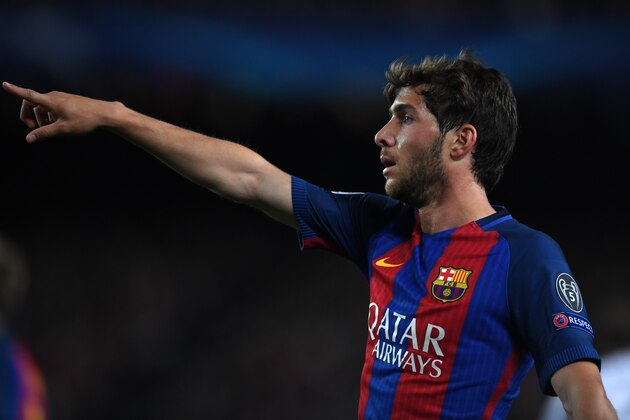 BARCELONA, SPAIN - APRIL 19: Sergi Roberto of Barcelona in action during the UEFA Champions League Quarter Final second leg match between FC Barcelona and Juventus at Camp Nou on April 19, 2017 in Barcelona, Spain. (Photo by Etsuo Hara/Getty Images)