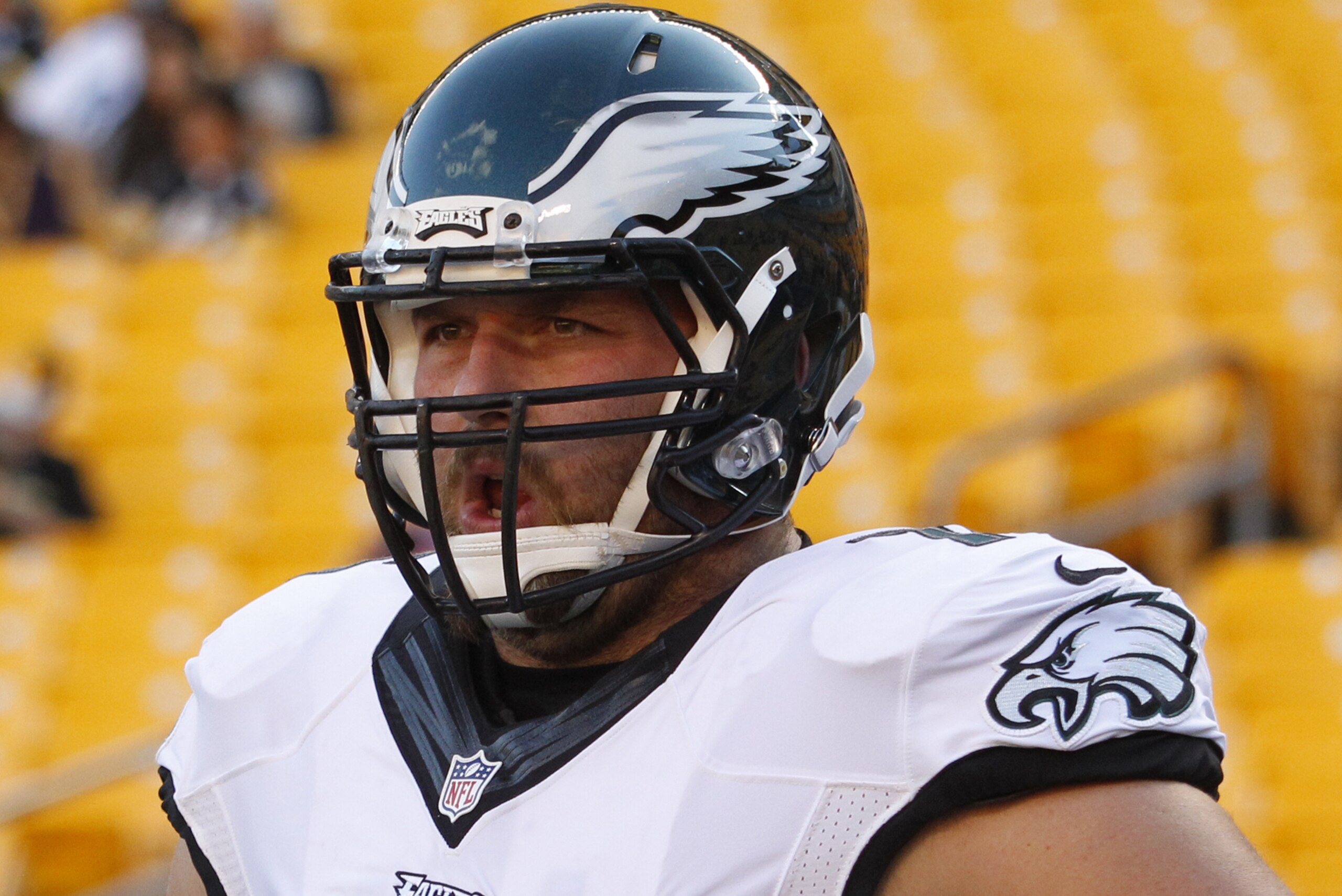 PITTSBURGH, PA - AUGUST 18:  Allen Barbre #76 of the Philadelphia Eagles in action during the game against the Pittsburgh Steelers on August 18, 2016 at Heinz Field in Pittsburgh, Pennsylvania.  (Photo by Justin K. Aller/Getty Images)