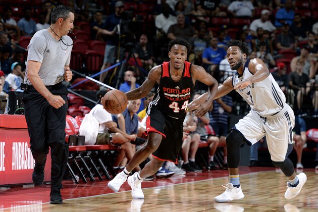 LAS VEGAS, NV - JULY 16: Antonius Cleveland #44 of the Portland Trail Blazers handles the ball during the game against the Memphis Grizzlies during the Semifinals of the 2017 Las Vegas Summer League on July 16, 2017 at the Thomas & Mack Center in Las Vegas, Nevada. NOTE TO USER: User expressly acknowledges and agrees that, by downloading and or using this Photograph, user is consenting to the terms and conditions of the Getty Images License Agreement. Mandatory Copyright Notice: Copyright 2017 NBAE (Photo by David Dow/NBAE via Getty Images)