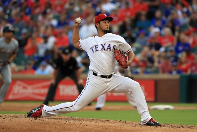 ARLINGTON, TX - JULY 26:  Yu Darvish #11 of the Texas Rangers throws against the Miami Marlins in the fourth inning at Globe Life Park in Arlington on July 26, 2017 in Arlington, Texas.  (Photo by Ronald Martinez/Getty Images)