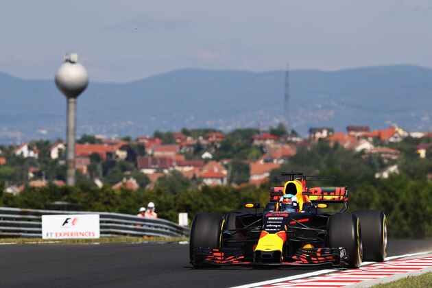 BUDAPEST, HUNGARY - JULY 28: Daniel Ricciardo of Australia driving the (3) Red Bull Racing Red Bull-TAG Heuer RB13 TAG Heuer on track during practice for the Formula One Grand Prix of Hungary at Hungaroring on July 28, 2017 in Budapest, Hungary.  (Photo by Mark Thompson/Getty Images)