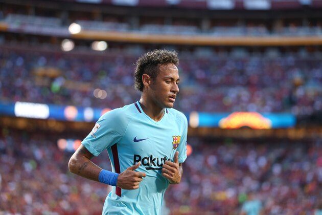 LANDOVER, MD - JULY 26: Neymar of FC Barcelona during the International Champions Cup 2017 match between FC Barcelona and Manchester United at FedExField on July 26, 2017 in Landover, Maryland. (Photo by Robbie Jay Barratt - AMA/Getty Images)