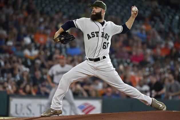 El abridor de los Astros de Houston, Dallas Keuchel, trabaja en el primer inning del juego ante los Orioles de Baltimore el sรกbado 27 de mayo de 2017 en Houston. (AP Foto/Eric Christian Smith) El abridor de los Astros de Houston, Dallas Keuchel, trabaja en el primer inning del juego ante los Orioles de Baltimore el sรกbado 27 de mayo de 2017 en Houston. (AP Foto/Eric Christian Smith)