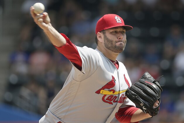 St. Louis Cardinals starting pitcher Lance Lynn throws during the first inning of a baseball game against the New York Mets at Citi Field, Thursday, July 20, 2017, in New York. (AP Photo/Seth Wenig)