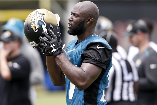 JACKSONVILLE, FL - JULY 27: Runningback Leonard Fournette #27 of the Jacksonville Jaguars works out during Training Camp at Florida Blue Health and Wellness Practice Fields on July 27, 2017 in Jacksonville, Florida. (Photo by Don Juan Moore/Getty Images)