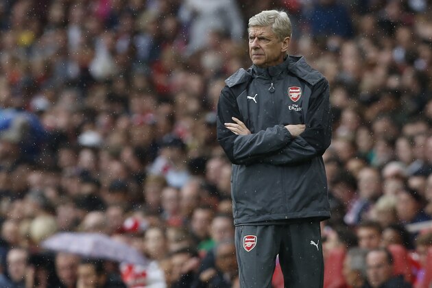 Arsenal's French manager Arsene Wenger watches from the touchline during the pre-season friendly football match between Arsenal and Benfica at The Emirates Stadium in north London on July 29, 2017, the game is one of four matches played over two days for the Emirates Cup. / AFP PHOTO / Ian KINGTON / RESTRICTED TO EDITORIAL USE. No use with unauthorized audio, video, data, fixture lists, club/league logos or 'live' services. Online in-match use limited to 75 images, no video emulation. No use in betting, games or single club/league/player publications. / (Photo credit should read IAN KINGTON/AFP/Getty Images) Arsenal's French manager Arsene Wenger watches from the touchline during the pre-season friendly football match between Arsenal and Benfica at The Emirates Stadium in north London on July 29, 2017, the game is one of four matches played over two days for the Emirates Cup. / AFP PHOTO / Ian KINGTON / RESTRICTED TO EDITORIAL USE. No use with unauthorized audio, video, data, fixture lists, club/league logos or 'live' services. Online in-match use limited to 75 images, no video emulation. No use in betting, games or single club/league/player publications. / (Photo credit should read IAN KINGTON/AFP/Getty Images)