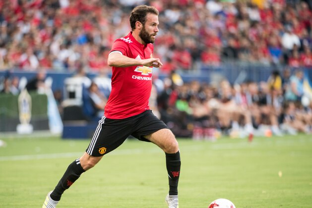CARSON, CA - JULY 15: Juan Mata #8 of Manchester United during the Los Angeles Galaxy's friendly match against Manchester United at the StubHub Center on July 15, 2017 in Carson, California.  Manchester United won the match 5-2. (Photo by Shaun Clark/Getty Images)