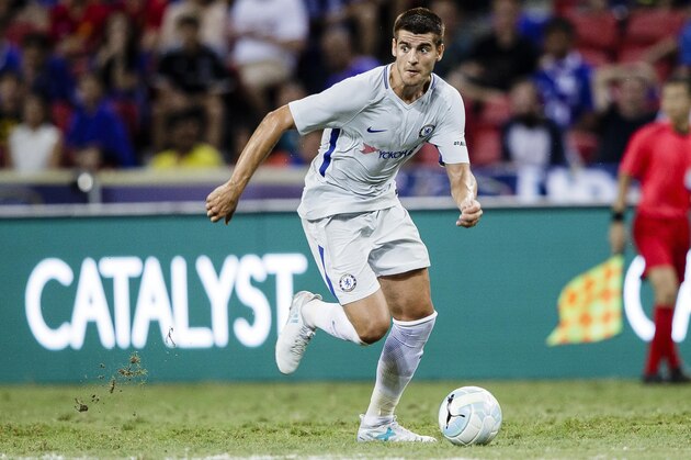 SINGAPORE, SINGAPORE - JULY 29: Chelsea Forward Alvaro Morata in action during the International Champions Cup 2017 match between FC Internazionale and Chelsea FC on July 29, 2017 in Singapore. (Photo by Power Sport Images/Getty Images)