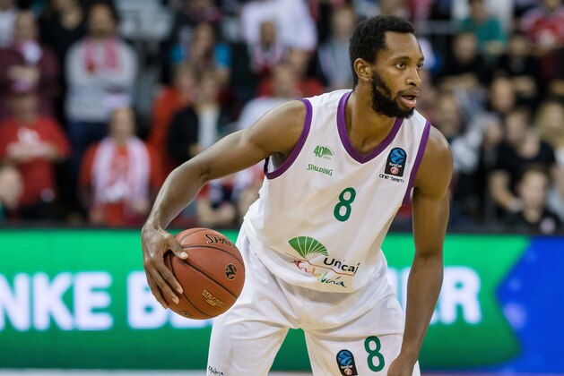 MUNCHI, GERMANY - NOVEMBER 30: Kyle Fogg of Unicaja Malaga in action during the Eurocup Runde 8 match between FC Bayern Muenchen and Unicaja Malaga at Audi Dome on November 30, 2016 in Munich, Germany. (Photo by TF-Images/Getty Images)
