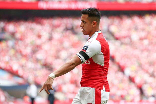 LONDON, ENGLAND - MAY 27:  Alexis Sanchez of Arsenal during the Emirates FA Cup Final match between Arsenal and Chelsea at Wembley Stadium on May 27, 2017 in London, England. (Photo by Robbie Jay Barratt - AMA/Getty Images)