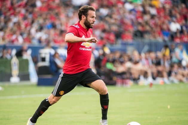 CARSON, CA - JULY 15: Juan Mata #8 of Manchester United during the Los Angeles Galaxy's friendly match against Manchester United at the StubHub Center on July 15, 2017 in Carson, California.  Manchester United won the match 5-2. (Photo by Shaun Clark/Getty Images)
