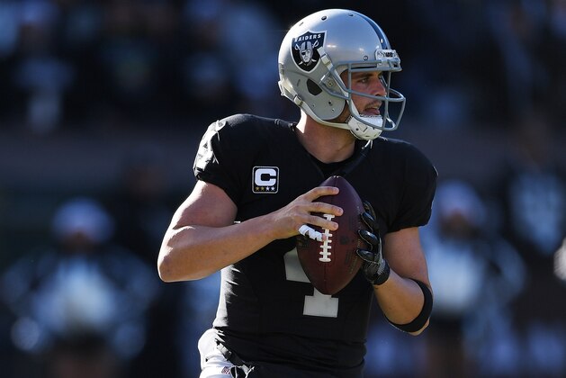 OAKLAND, CA - DECEMBER 24: Derek Carr #4 of the Oakland Raiders rolls out to pass against the Indianapolis Colts during the first quarter of their NFL football game at the Oakland-Alameda County Coliseum on December 24, 2016 in Oakland, California. (Photo by Thearon W. Henderson/Getty Images) OAKLAND, CA - DECEMBER 24: Derek Carr #4 of the Oakland Raiders rolls out to pass against the Indianapolis Colts during the first quarter of their NFL football game at the Oakland-Alameda County Coliseum on December 24, 2016 in Oakland, California. (Photo by Thearon W. Henderson/Getty Images)