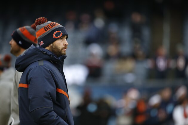 Chicago Bears quarterback Jay Cutler watches before an NFL football game against the Washington Redskins, Saturday, Dec. 24, 2016, in Chicago. (AP Photo/Nam Y. Huh)