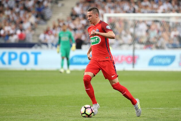 PARIS, FRANCE - MAY 27: Julian Draxler of PSG during the French Cup final (Coupe de France) between Paris Saint-Germain and SCO Angers at Stade de France on May 27, 2017 in Saint-Denis near Paris, France. (Photo by Jean Catuffe/Getty Images)