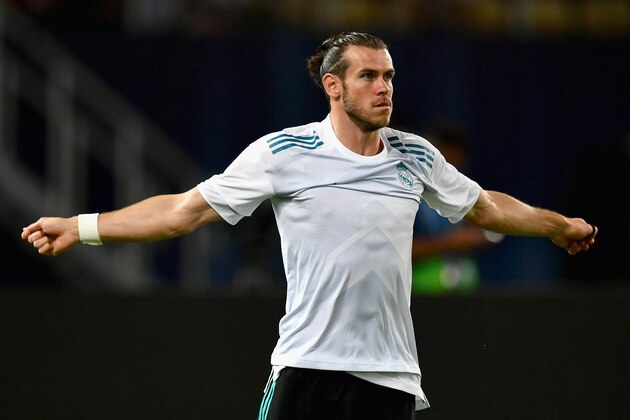 SKOPJE, MACEDONIA - AUGUST 08:  Gareth Bale of Real Madrid warms up prior to the UEFA Super Cup final between Real Madrid and Manchester United at the Philip II Arena on August 8, 2017 in Skopje, Macedonia.  (Photo by Dan Mullan/Getty Images)