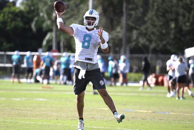 Miami Dolphins quarterback Matt Moore passes during an NFL football training camp, Monday, Aug. 7, 2017, in Davie, Fla. (AP Photo/Lynne Sladky)