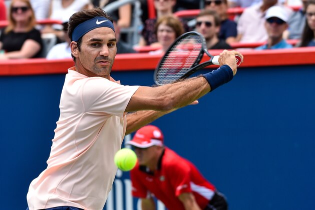 MONTREAL, QC - AUGUST 09:  Roger Federer of Switzerland prepares to return the ball against Peter Polansky of Canada during day six of the Rogers Cup presented by National Bank at Uniprix Stadium on August 9, 2017 in Montreal, Quebec, Canada.  Roger Federer of Switzerland defeated Peter Polansky of Canada 6-2, 6-1.  (Photo by Minas Panagiotakis/Getty Images)