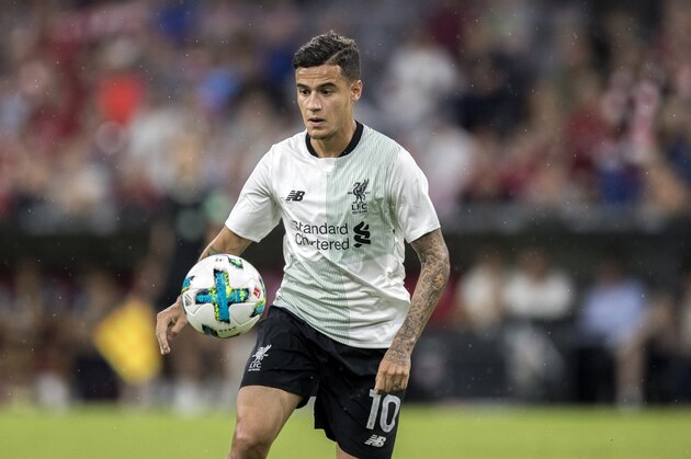 MUNICH, GERMANY - AUGUST 01:  Philippe Coutinho of Liverpool FC controls the ball during the Audi Cup 2017 match between Bayern Muenchen and Liverpool FC at Allianz Arena on August 1, 2017 in Munich, Germany.  (Photo by Boris Streubel/Getty Images)