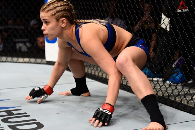 SACRAMENTO, CA - DECEMBER 17:  Paige VanZant stands in the Octagon before her women's strawweight bout against Michelle Waterson during the UFC Fight Night event inside the Golden 1 Center Arena on December 17, 2016 in Sacramento, California. (Photo by Jeff Bottari/Zuffa LLC/Zuffa LLC via Getty Images)