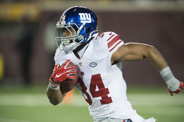 MINNEAPOLIS, MN - DECEMBER 27: Shane Vereen #34 of the New York Giants carries the ball during an NFL game against the Minnesota Vikings at TCF Bank Stadium December 27, 2015 in Minneapolis, Minnesota.  (Photo by Tom Dahlin/Getty Images)