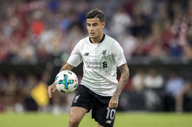 MUNICH, GERMANY - AUGUST 01:  Philippe Coutinho of Liverpool FC controls the ball during the Audi Cup 2017 match between Bayern Muenchen and Liverpool FC at Allianz Arena on August 1, 2017 in Munich, Germany.  (Photo by Boris Streubel/Getty Images)