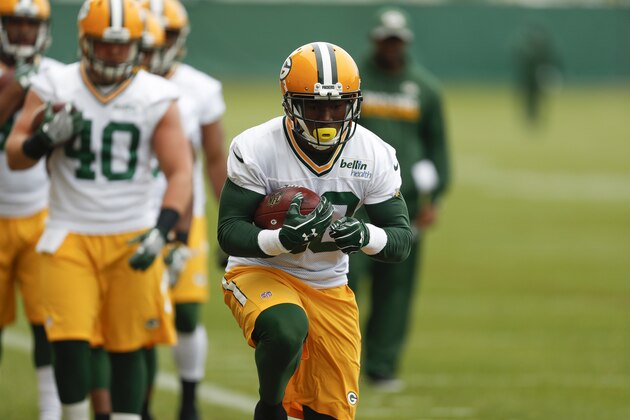 Green Bay Packers Jamaal Williams participates in an NFL football practice Tuesday May 23, 2017, in Green Bay, Wis. (AP Photo/Matt Ludtke)