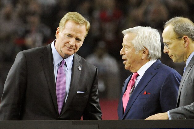 HOUSTON, TX - FEBRUARY 05: NFL Commissioner Roger Goodell prior to presenting the Vince Lombardi Trophy to Robert Kraft owner of the New England Patriots after the Patriots defeat the Atlanta Falcons 34-28 in overtime of Super Bowl 51 at NRG Stadium on February 5, 2017 in Houston, Texas. (Photo by Focus on Sport/Getty Images)