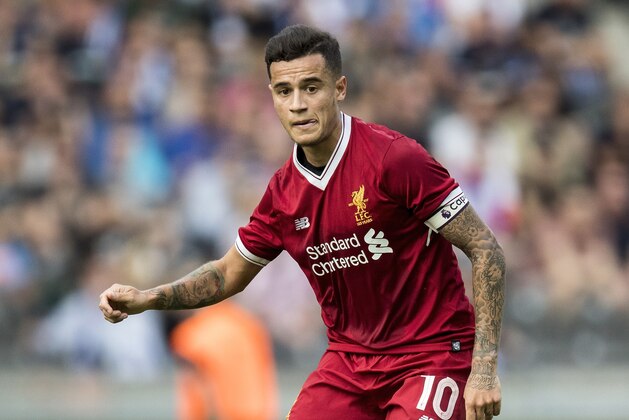 BERLIN, GERMANY - JULY 29:  Philippe Coutinho of Liverpool FC runs with the ball during the Preseason Friendly match between Hertha BSC and FC Liverpool at Olympiastadion on July 29, 2017 in Berlin, Germany.  (Photo by Boris Streubel/Getty Images)