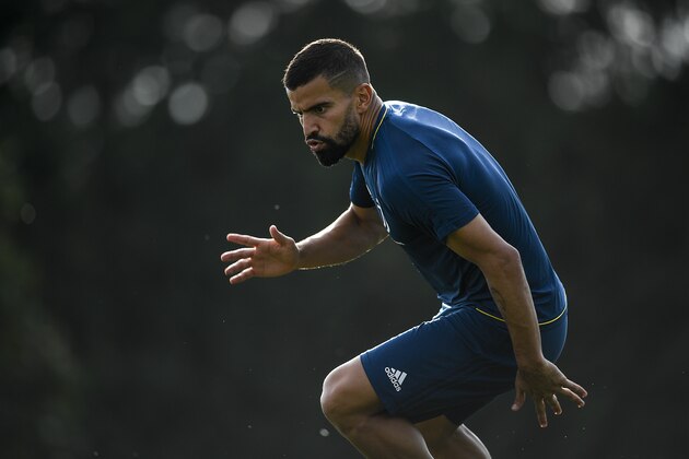 VINOVO, ITALY - AUGUST 03:  Tomas Rincon of Juventus during a training session on August 3, 2017 in Vinovo, Italy.  (Photo by Daniele Badolato - Juventus FC/Getty Images)