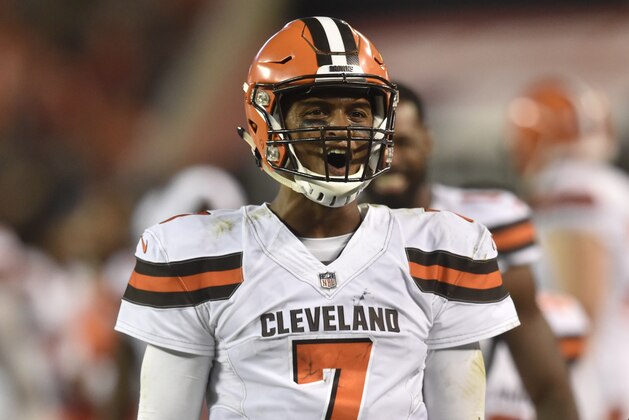 Cleveland Browns quarterback DeShone Kizer celebrates his touchdown pass in the fourth quarter of an NFL preseason football game against the New Orleans Saints, Thursday, Aug. 10, 2017, in Cleveland. The Browns won 20-14. (AP Photo/David Richard)