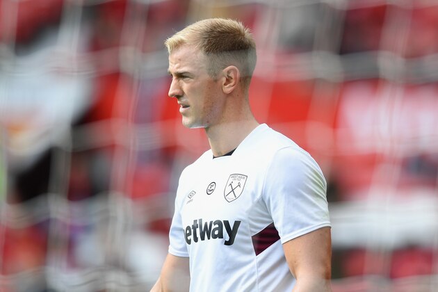 MANCHESTER, ENGLAND - AUGUST 13:  Joe Hart of West Ham United warms up prior to the Premier League match between Manchester United and West Ham United at Old Trafford on August 13, 2017 in Manchester, England.  (Photo by Michael Regan/Getty Images)