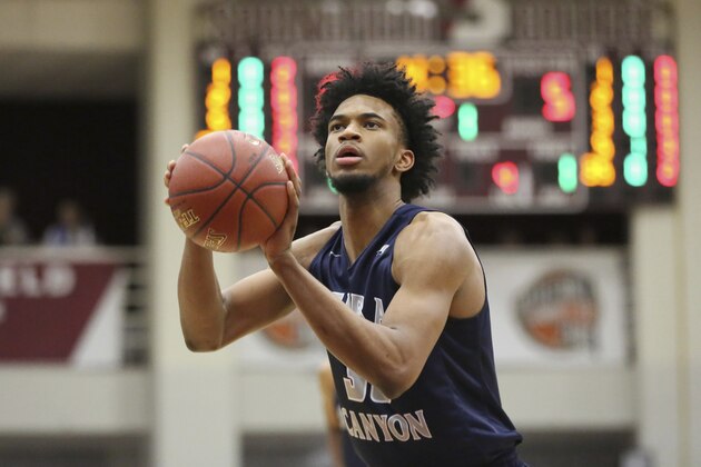 Sierra Canyon's Marvin Bagley III #35 shoots a free throw against La Lumiere during a high school basketball game at the 2017 Hoophall Classic on Monday, January 16, 2017, in Springfield, MA.. (AP Photo/Gregory Payan)