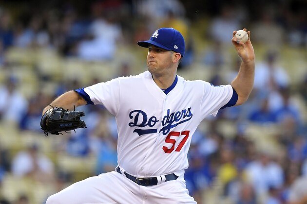 Los Angeles Dodgers starting pitcher Alex Wood throws to a San Francisco Giants batter during the first inning of a baseball game Friday, July 28, 2017, in Los Angeles. (AP Photo/Mark J. Terrill) Los Angeles Dodgers starting pitcher Alex Wood throws to a San Francisco Giants batter during the first inning of a baseball game Friday, July 28, 2017, in Los Angeles. (AP Photo/Mark J. Terrill)
