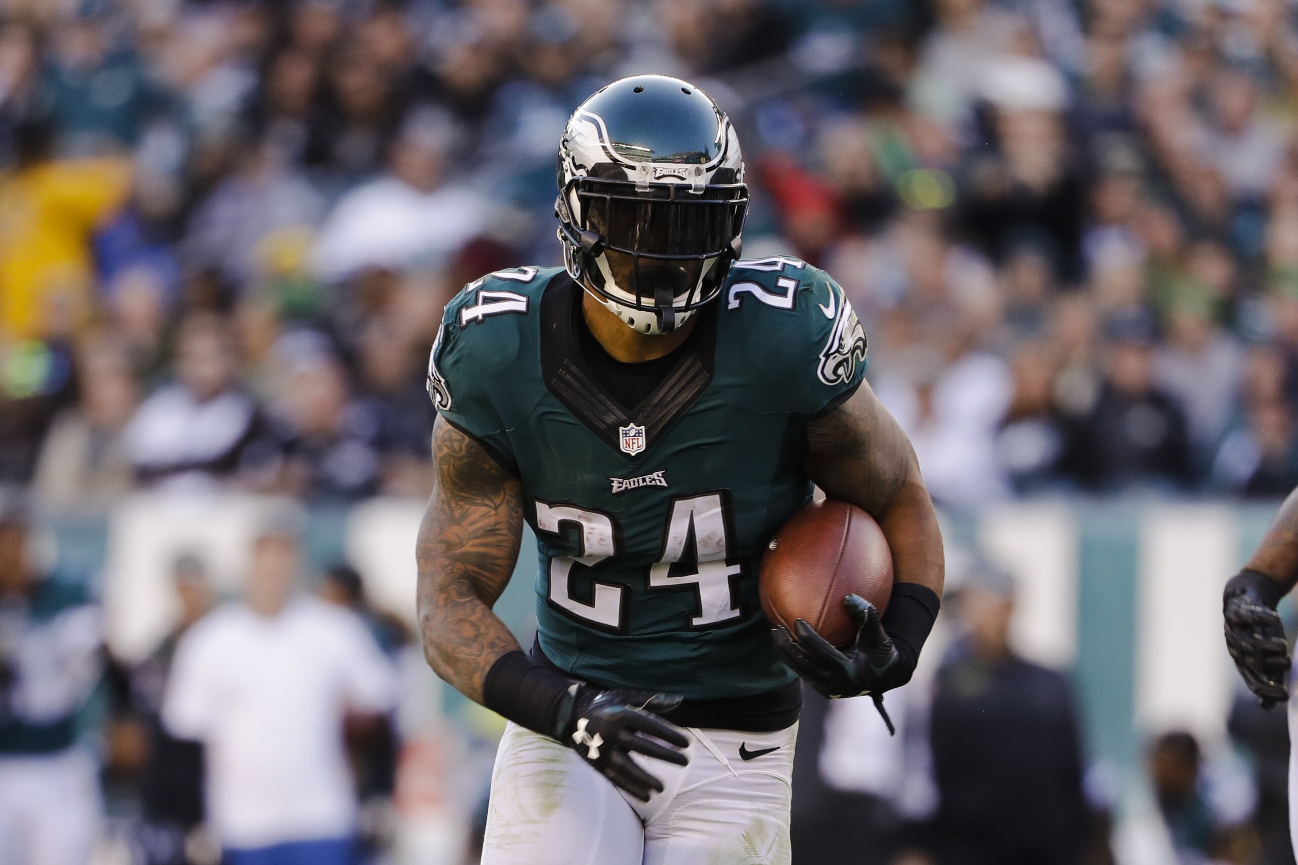 Philadelphia Eagles running back Ryan Mathews (24) in action during an NFL football game against the Atlanta Falcons Sunday, Nov. 13, 2016, in Philadelphia. (AP Photo/Matt Rourke)