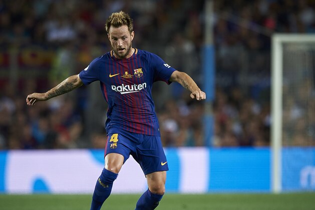 BARCELONA, SPAIN - AUGUST 13:  Ivan Rakitic of Barcelona in action during the Supercopa de Espana Supercopa Final 1st Leg match between FC Barcelona and Real Madrid at Camp Nou on August 13, 2017 in Barcelona, Spain.  (Photo by fotopress/Getty Images)