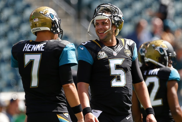PHILADELPHIA, PA - SEPTEMBER 07: Quarterbacks Chad Henne #7 and Blake Bortles #5 of the Jacksonville Jaguars talk during warmups before their game against the Philadelphia Eagles at Lincoln Financial Field on September 7, 2014 in Philadelphia, Pennsylvania. (Photo by Rich Schultz /Getty Images)