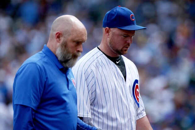 CHICAGO, IL - AUGUST 17:  Jon Lester #34 of the Chicago Cubs walks off the field after being relieved in the second inning against the Cincinnati Reds at Wrigley Field on August 17, 2017 in Chicago, Illinois. (Photo by Dylan Buell/Getty Images)