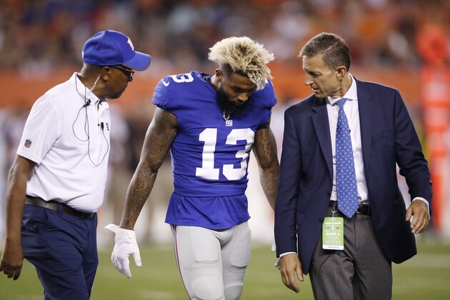 CLEVELAND, OH - AUGUST 21: Odell Beckham Jr. #13 of the New York Giants walks off the field after suffering an injury in the first half of a preseason game against the Cleveland Browns at FirstEnergy Stadium on August 21, 2017 in Cleveland, Ohio. (Photo by Joe Robbins/Getty Images)