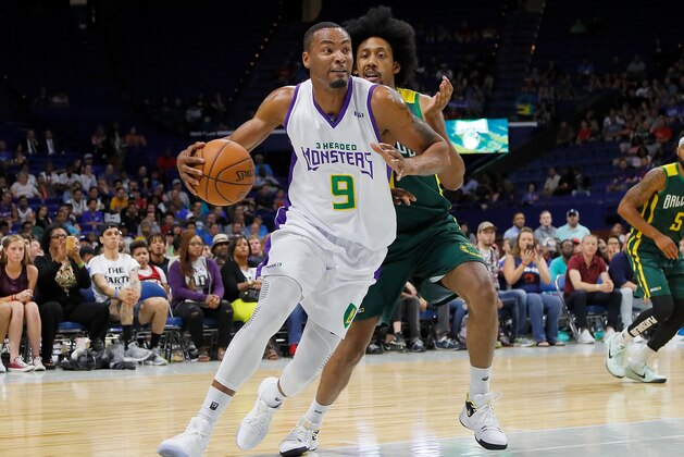LEXINGTON, KY - AUGUST 06:  Rashard Lewis #9 of the 3 Headed Monsters drives past Josh Childress #7 of the Ball Hogs during week seven of the BIG3 three on three basketball league at Rupp Arena on August 6, 2017 in Lexington, Kentucky.  (Photo by Kevin C. Cox/Getty Images)