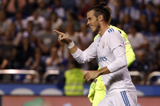 LA CORUNA, SPAIN - AUGUST 20: Gareth Bale of Real Madrid celebrate a goal during the La Liga match between Deportivo La Coruna and Real Madrid at Riazor Stadium on August 20, 2017 in La Coruna, Spain. Photo by TF-Images/TF-Images via Getty Images)
