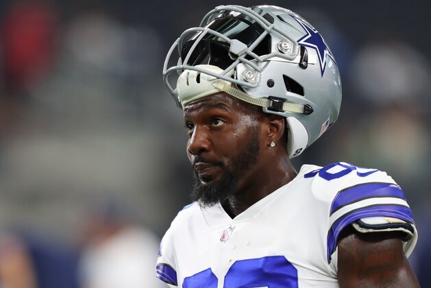 ARLINGTON, TX - AUGUST 19: Dez Bryant #88 of the Dallas Cowboys looks on during warm ups before the preseason game against the Indianapolis Colts at AT&T Stadium on August 19, 2017 in Arlington, Texas. (Photo by Tom Pennington/Getty Images)