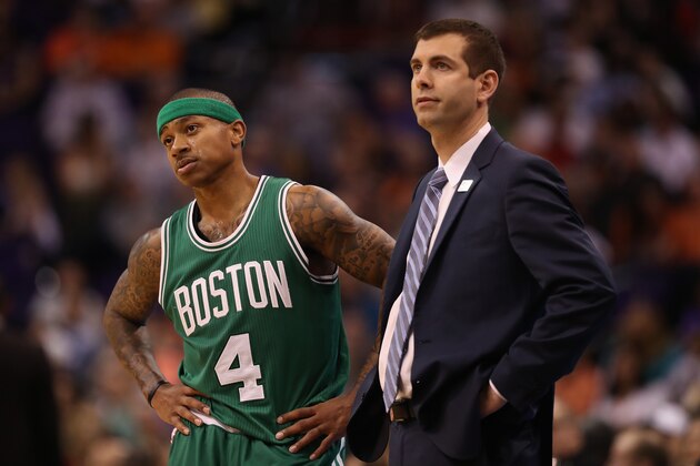 PHOENIX, AZ - MARCH 05:  Isaiah Thomas #4 and head coach Brad Stevens of the Boston Celtics react during the second half of the NBA game against the Phoenix Suns at Talking Stick Resort Arena on March 5, 2017 in Phoenix, Arizona. The Suns defeated the Celtics 109-106. NOTE TO USER: User expressly acknowledges and agrees that, by downloading and or using this photograph, User is consenting to the terms and conditions of the Getty Images License Agreement.  (Photo by Christian Petersen/Getty Images)