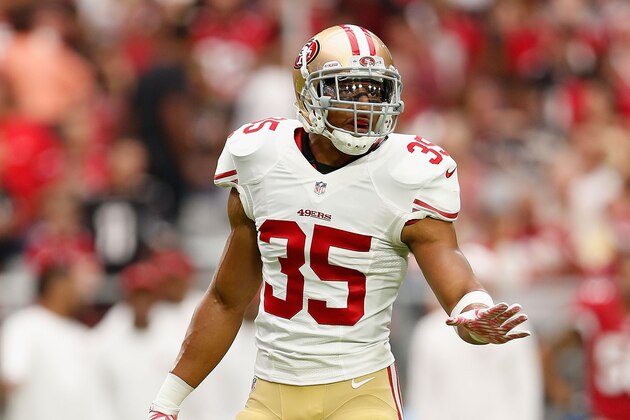 GLENDALE, AZ - SEPTEMBER 27:  Free safety Eric Reid #35 of the San Francisco 49ers in action during the NFL game against the Arizona Cardinals at the University of Phoenix Stadium on September 27, 2015 in Glendale, Arizona. The Carindals defeated the 49ers 47-7.  (Photo by Christian Petersen/Getty Images)