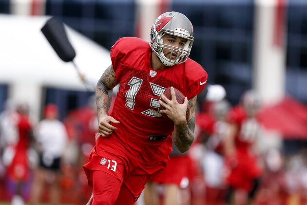 TAMPA, FL - JULY 30: Wide Receiver Mike Evans #13 of the Tampa Bay Buccaneers works out during Training Camp at One Buc Place on July 30, 2017 in Tampa, Florida. (Photo by Don Juan Moore/Getty Images)